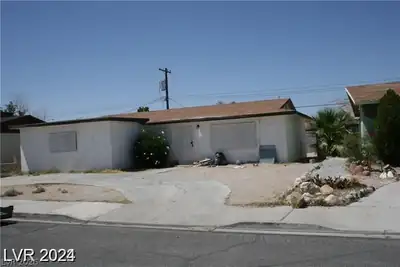 1932 Lawry Avenue, North Las Vegas