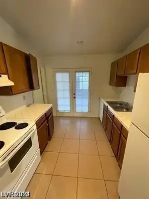 1617 Joshua Tree Court, Las Vegas, NV 89108 Kitchen