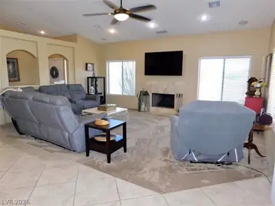 1293 Country Club Drive, Laughlin, NV 89029 Living Room