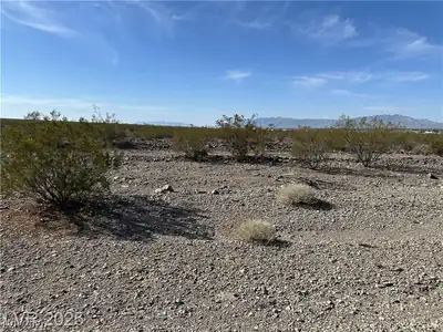 1331 East Saguaro Drive 