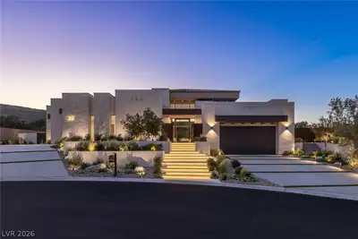 24 Pebble Hills Court, Las Vegas