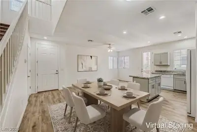 8160 Herring Avenue, Las Vegas, NV 89147 Dining Area