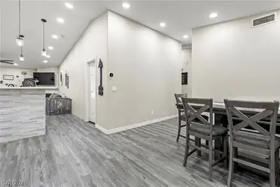 104 Iridescent Street, Henderson, NV 89012 