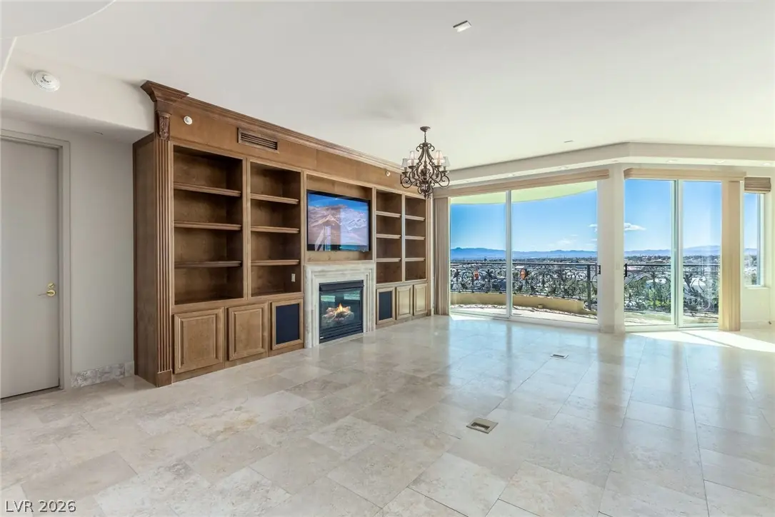 9103 ALTA Drive 703
