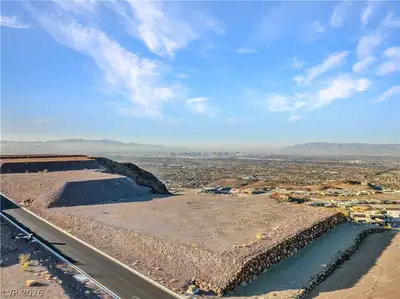 22 Soaring Rock Court Henderson, NV 89012