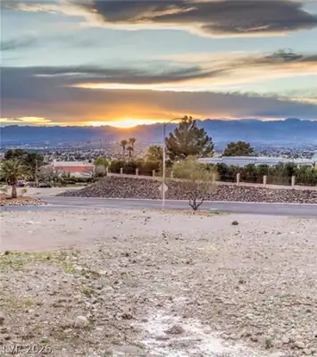 6881 Mountridge Drive, Las Vegas, NV 89110 View