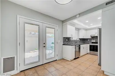 3368 Reka Street, Las Vegas, NV 89121 Kitchen