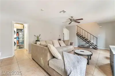 3986 Visby Lane, Las Vegas, NV 89119 