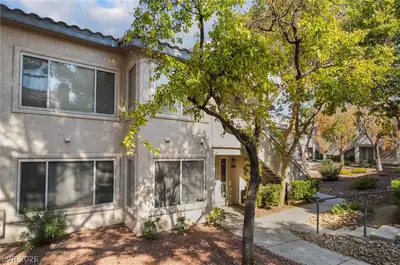 3160 Tarpon Drive 102 