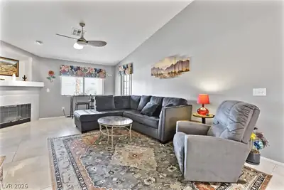 3320 South Fort Apache Road 224 