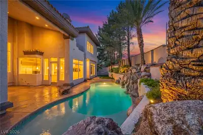 8798 Big Bluff Avenue, Las Vegas, NV 89148 Pool