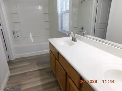 1142 Heavenly Harvest Place 101 Bathroom