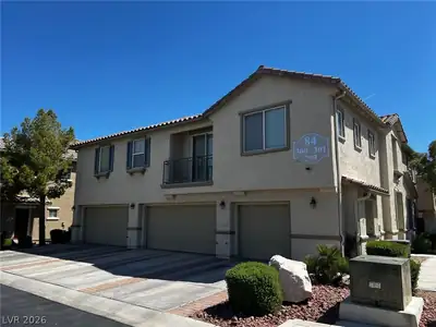 6255 Arby Avenue 301, Las Vegas