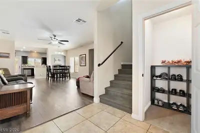 9434 Marshall Creek Street, Las Vegas, NV 89178 