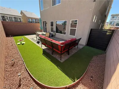7068 Parrot Bay Way, Las Vegas, NV 89118 Patio