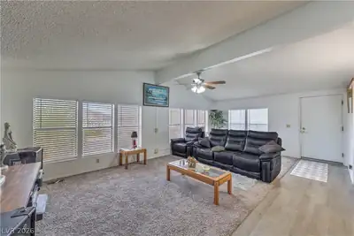 3071 La Barca Lane, Las Vegas, NV 89122 