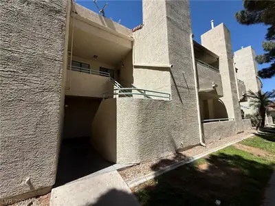 960 North Sloan Lane 204, Las Vegas