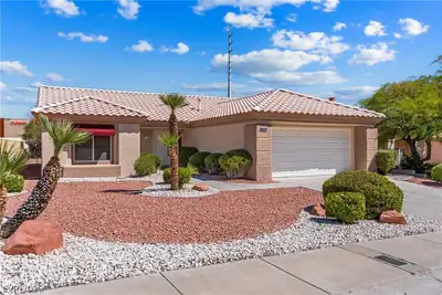 10032 Villa Ridge Drive Las Vegas, NV 89134