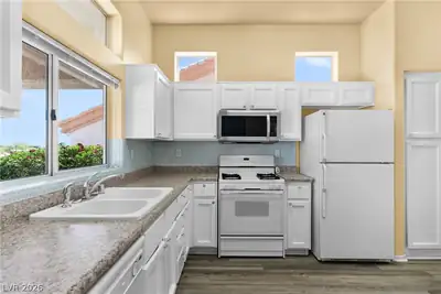 10032 Villa Ridge Drive, Las Vegas, NV 89134 