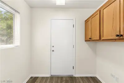 10032 Villa Ridge Drive, Las Vegas, NV 89134 