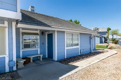 5335 Rod Court 104, Las Vegas
