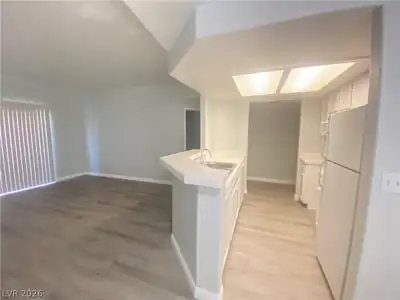 6811 San Ricardo Avenue 101, Las Vegas, NV 89146 