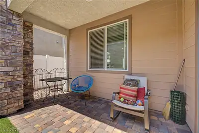 231 Oliver Peak Avenue, Henderson, NV 89015 Patio