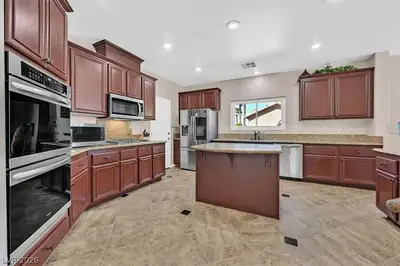 4200 Scott Peak Court, Las Vegas, NV 89129 