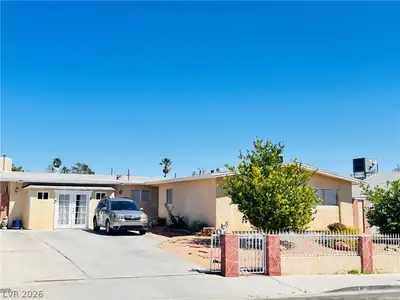 6952 Peggy Drive, Las Vegas, NV 89145 