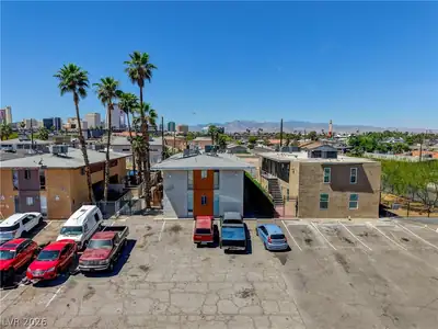 637 North 11th Street, Las Vegas