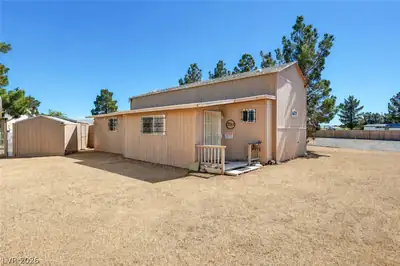 3050 West RETREAD Road 