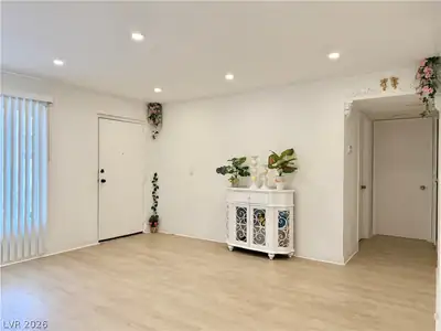 575 South Royal Crest Circle 7 
