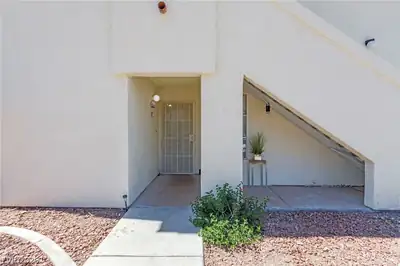 698 South Racetrack Road 311 