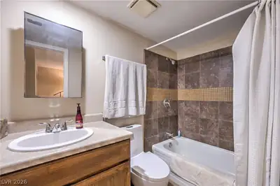 376 North 15th Street 