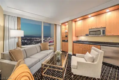 2000 Fashion Show Drive 3919 Living Room