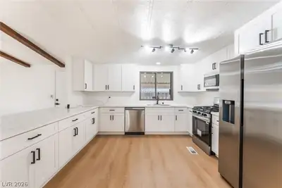 3361 Gulf Shores Drive, Las Vegas, NV 89122 