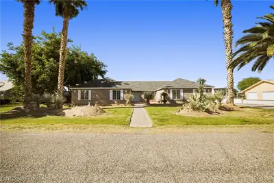 1990 Jim Haworth Court, Logandale, NV 89021 