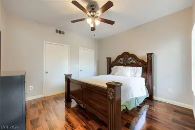 45 Maleena Mesa Street 1414 Bedroom