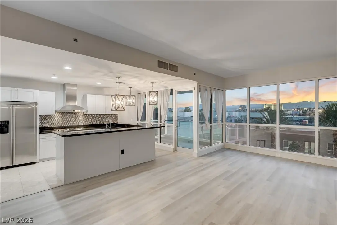 4575 Dean Martin Drive 406
