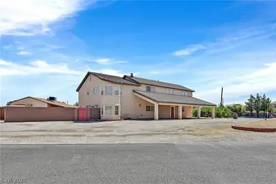 4420 Quadrel Street Las Vegas, NV 89129