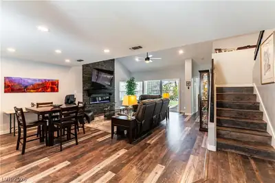 6956 Emerald Springs Lane, Las Vegas, NV 89113 
