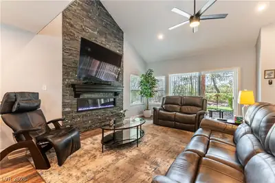 6956 Emerald Springs Lane, Las Vegas, NV 89113 