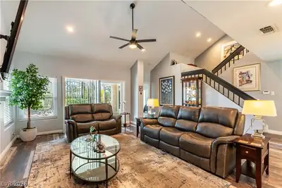 6956 Emerald Springs Lane, Las Vegas, NV 89113 