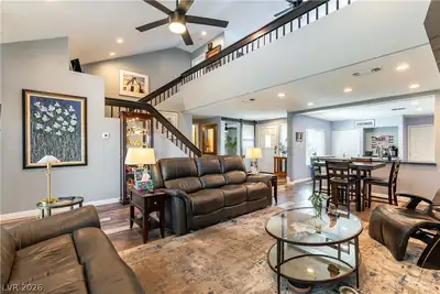 6956 Emerald Springs Lane, Las Vegas, NV 89113 