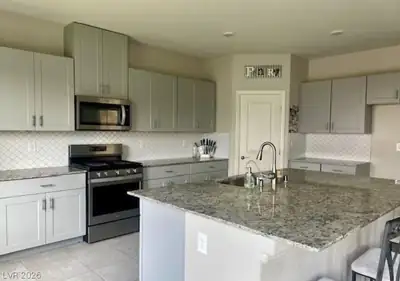 941 Twincrest Avenue, North Las Vegas, NV 89032 