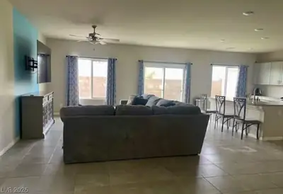 941 Twincrest Avenue, North Las Vegas, NV 89032 