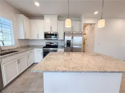 8457 Insignia Avenue 106 