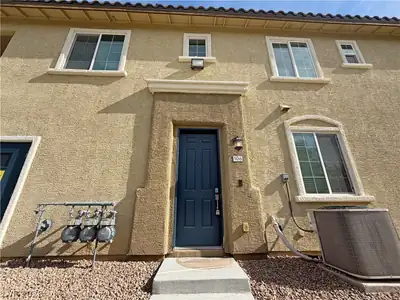 8457 Insignia Avenue 106 