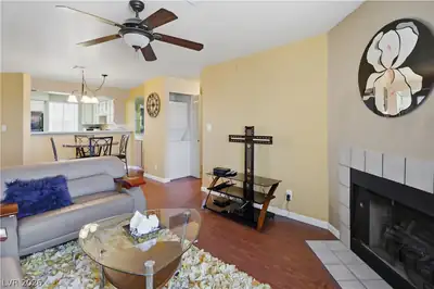 2068 Mesquite Lane 301 