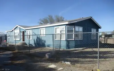3080 West Hardy Lane 